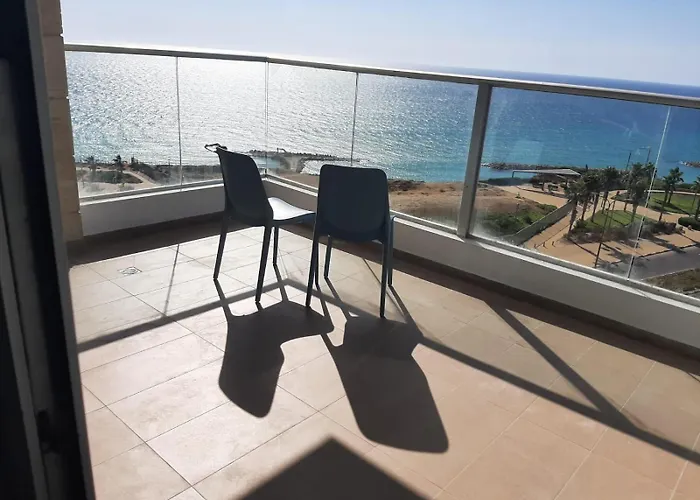 Neve David Hotel